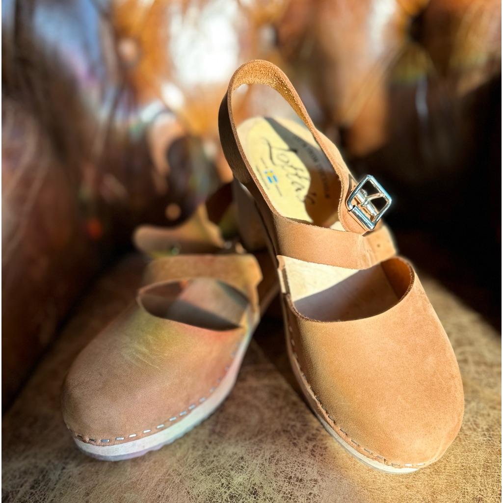 Lotta’s Clogs
